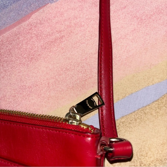 Coach red crossbody bag with matching insert pouch - Picture 5 of 16